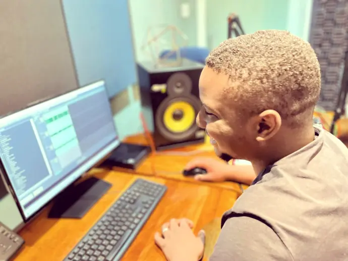 Radio + Audio Digital Social AD